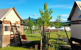 Les Lodges De La Viarhona - Tentes Lodges